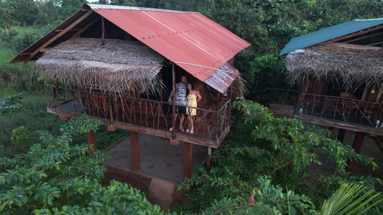 Chena Huts Eco Resort Szigirija Kültér fotó